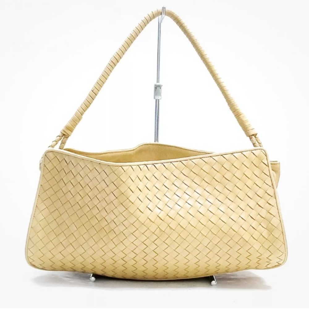 Bottega Veneta Shoulder Bag Beige Leather